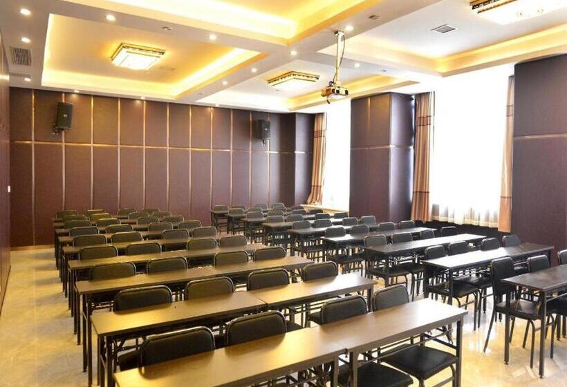 Lavande Hotel·yichun Wanda, High Speed Railway Station