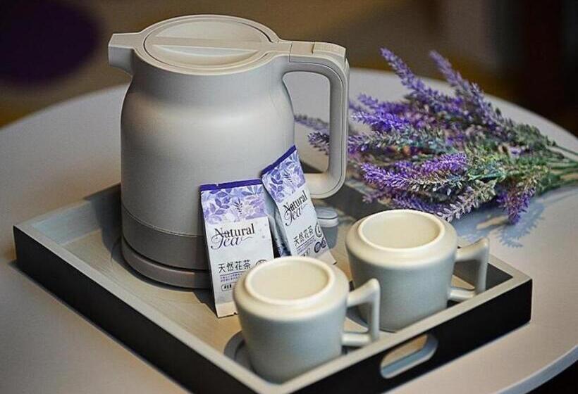 Lavande Hotel·yichun Wanda, High Speed Railway Station