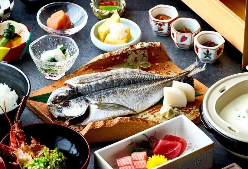 Luxury Hotel Kazenokaori Mori Premier