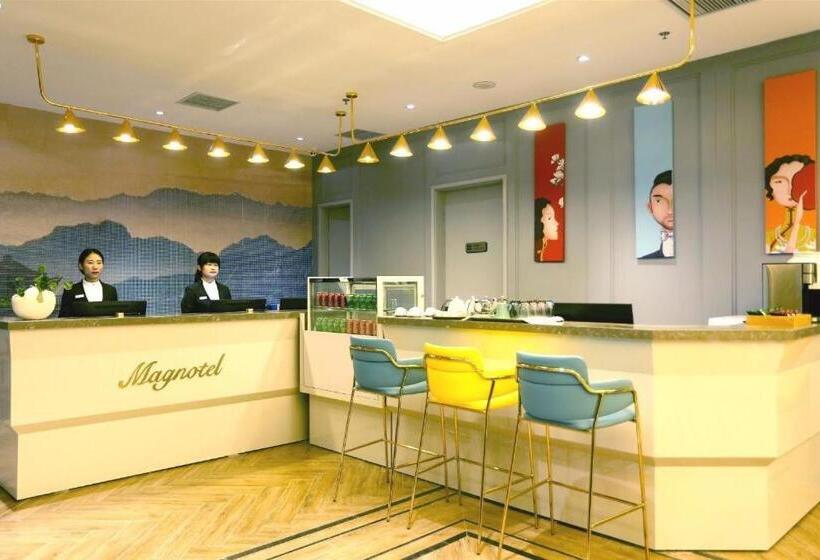 Magnotel Huayin Huashan Scenic Spot