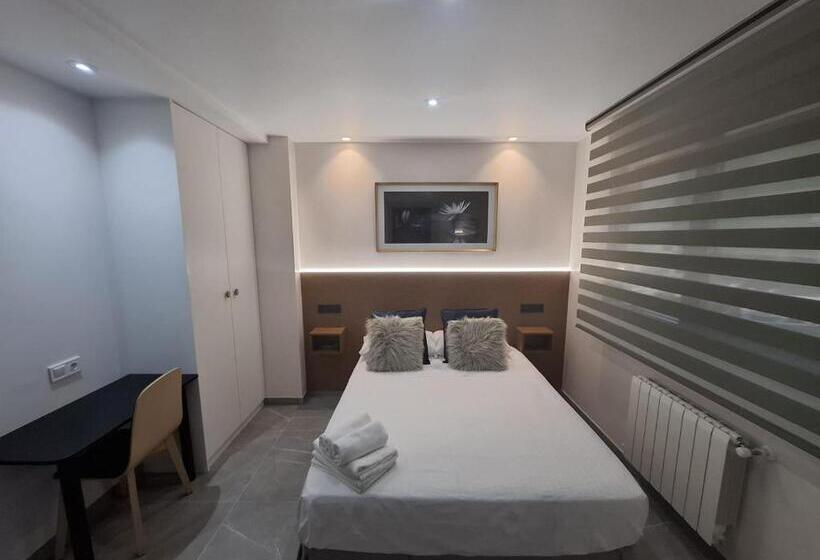 ペンション Exotique Santander