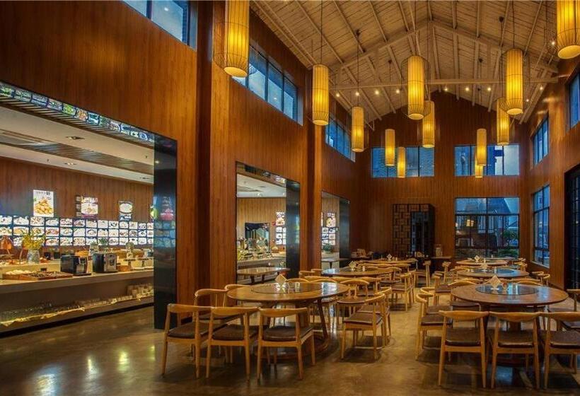 Shanghai Linyin Holiday Hotel   Pudong Airport