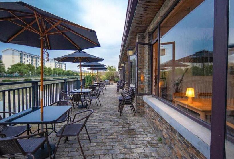 Shanghai Linyin Holiday Hotel   Pudong Airport