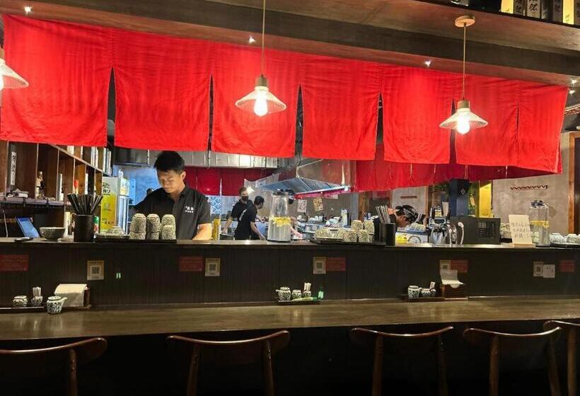 Shanghai Linyin Holiday Hotel   Pudong Airport