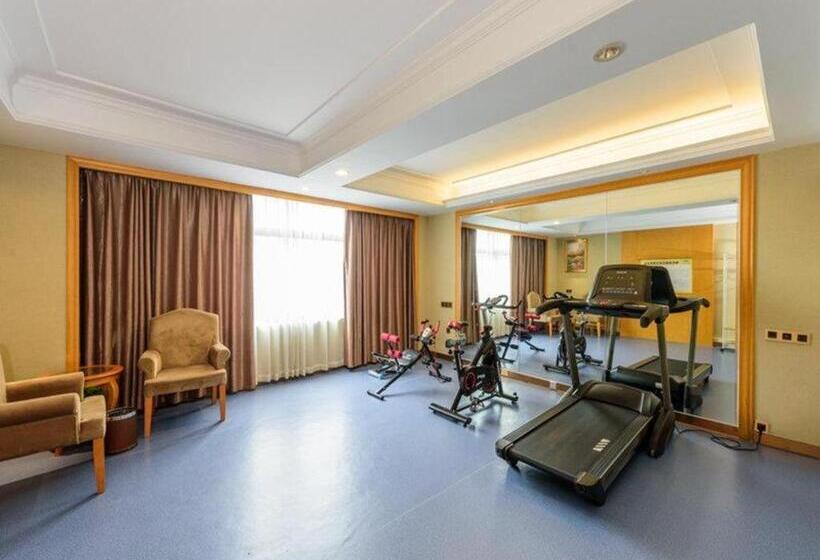 Vienna Hotel Nanning Anji Wanda 33rd Middle School Metro Station