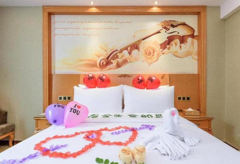 Vienna Hotel Nanning Anji Wanda 33rd Middle School Metro Station