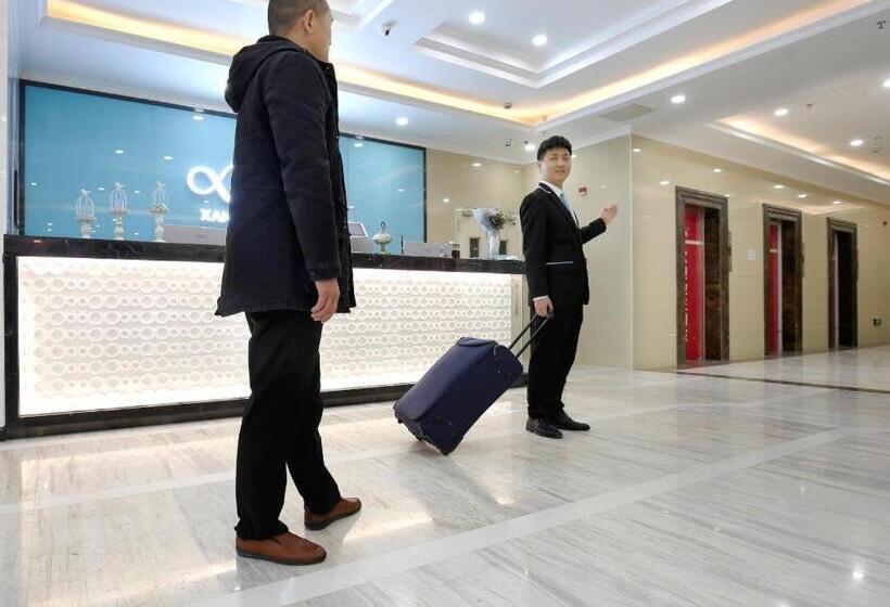 Xana Hotelle Chengdu Dafeng Huirong Plaza Longhu Street