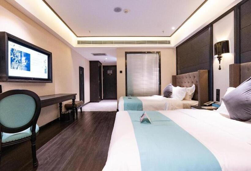 Xana Hotelle· Wulumuqi High Speed Railway Station Baonengcheng