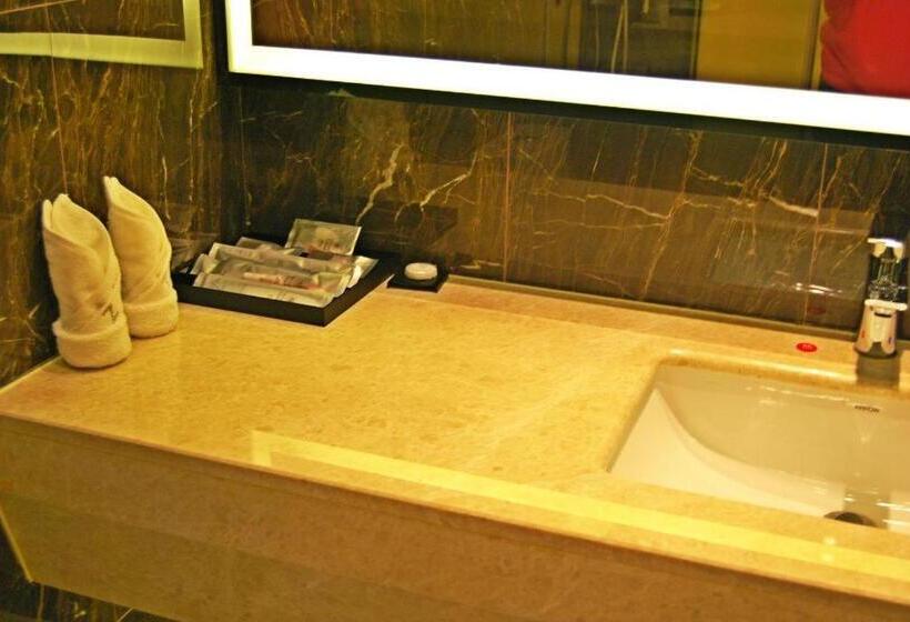 Zmax Hotel Guangzhou Luogang Science City Shenzhou Road Metro Station