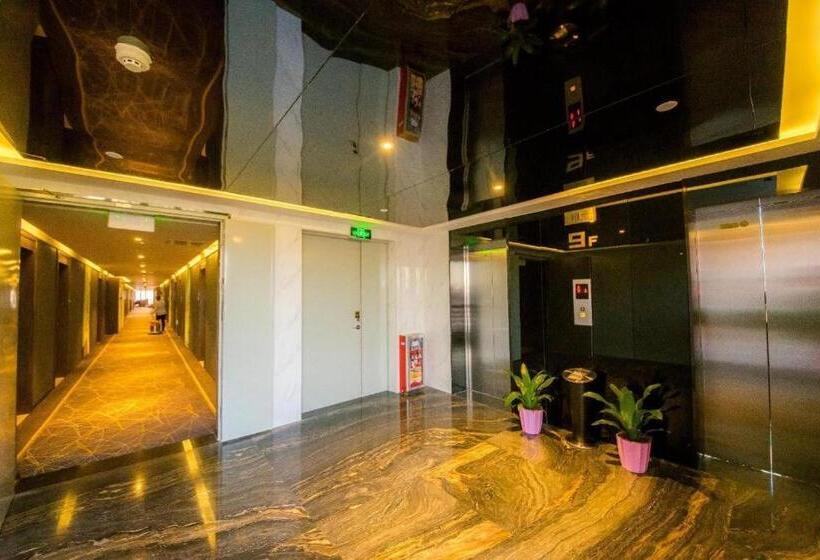 Zmax Hotel Guangzhou Luogang Science City Shenzhou Road Metro Station