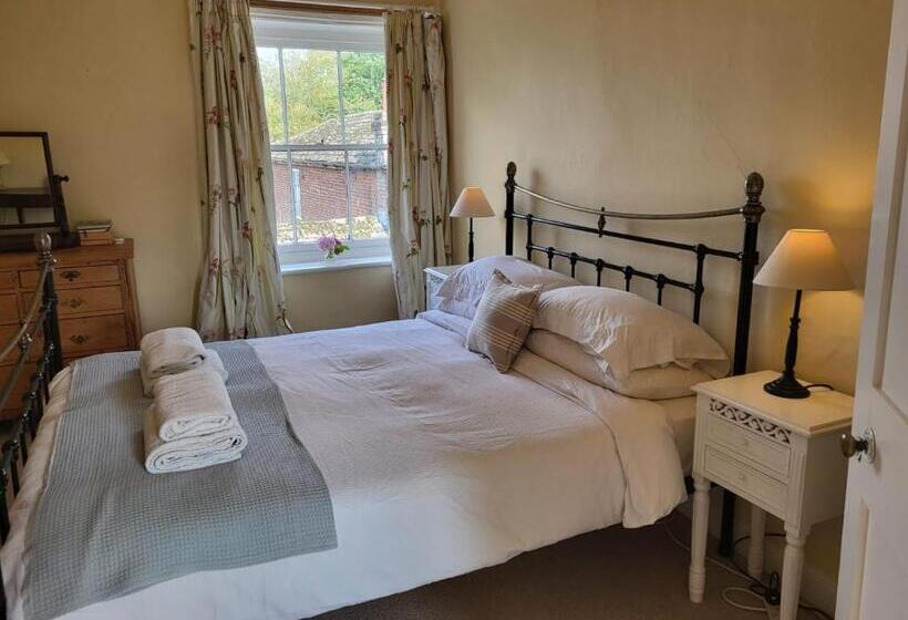 مبيت وإفطار Highfield Farm