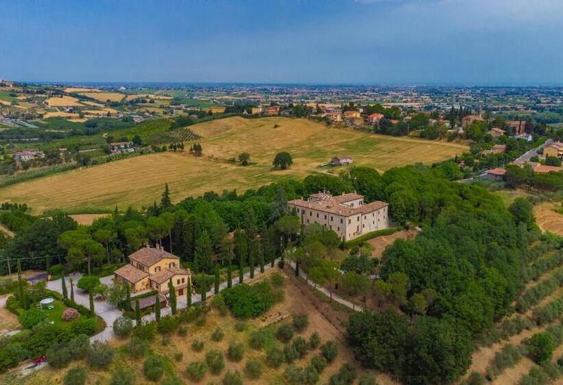 住宿加早餐  Palazzo Del Poggiano