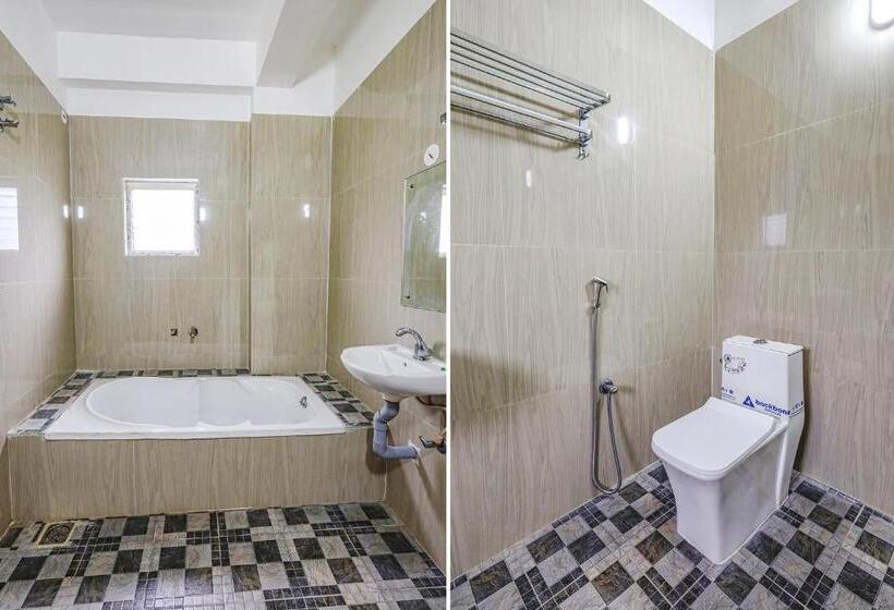 Fabhotel Sun Lux Grand Residency