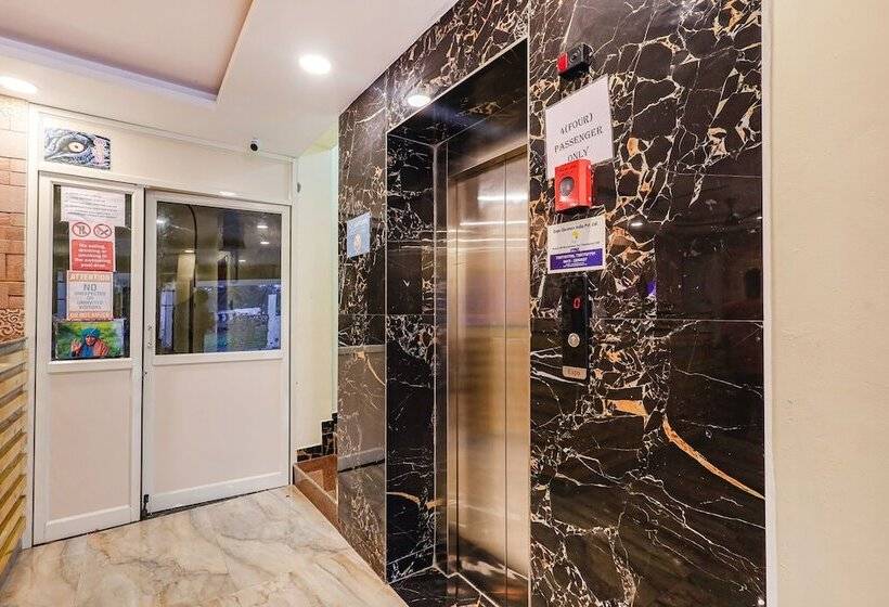 Fabhotel Sun Lux Grand Residency