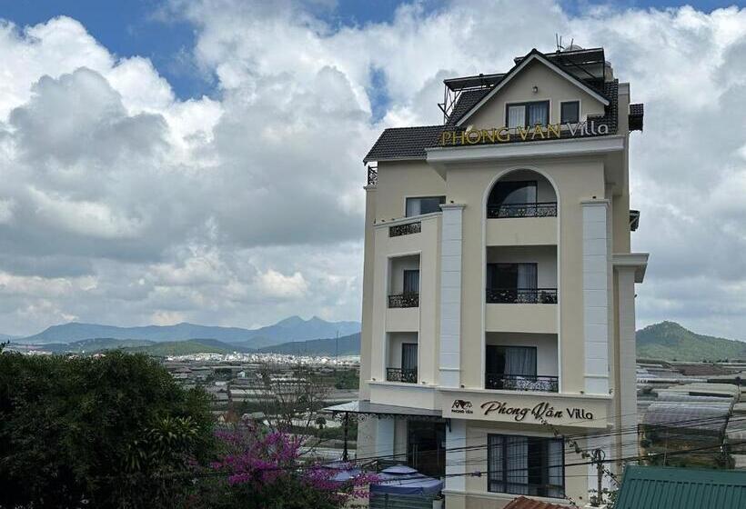 هتل Capital O 1208 Phong Van Villa