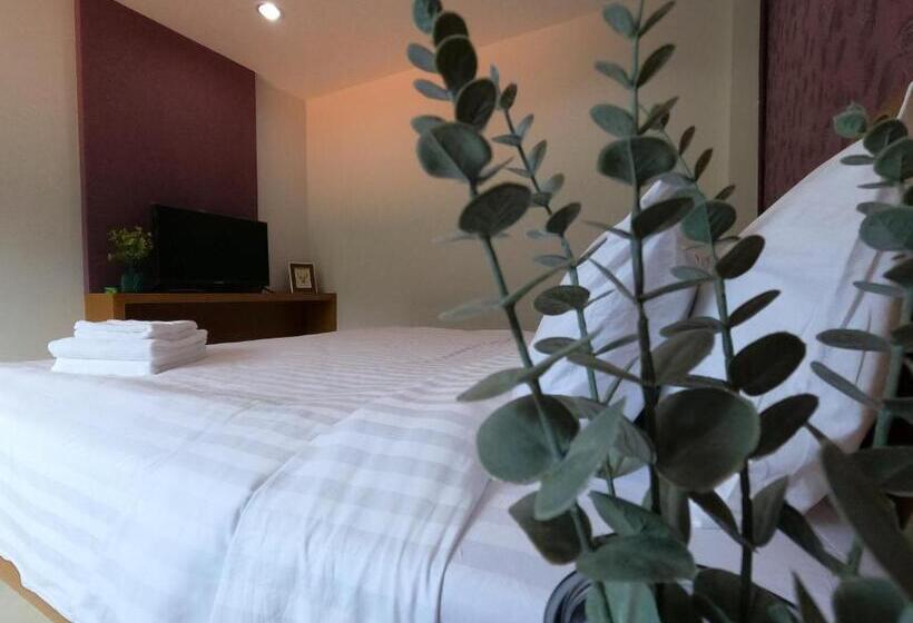 Hotel Coco Mountain View Guest House