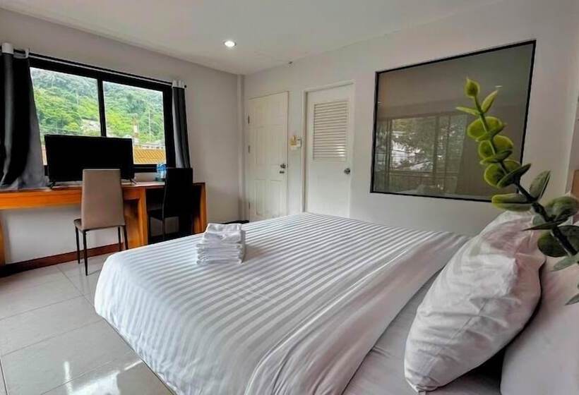 Hotel Coco Mountain View Guest House