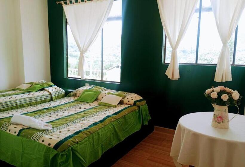 هتل Hostería Ruinas De Quinara