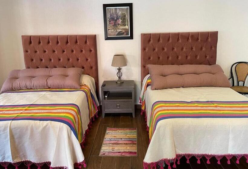 فندق La Casa Roja