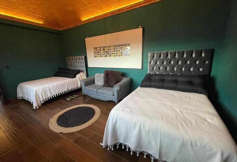 فندق La Casa Roja