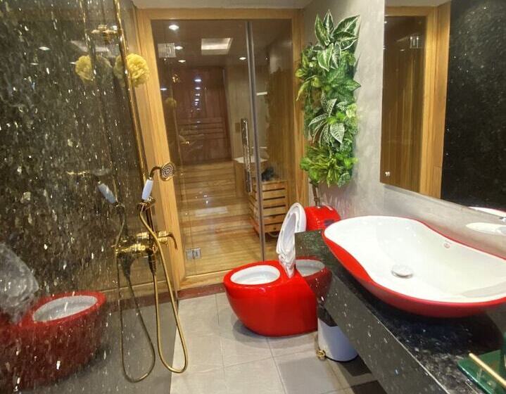 هتل Oyo 1214 Hoang Gia Athena