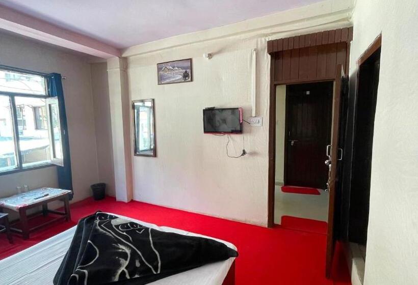 酒店 Oyo 81608 Krishna Residency