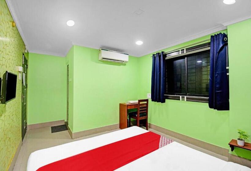 호텔 Oyo Tower Shanavi Inn