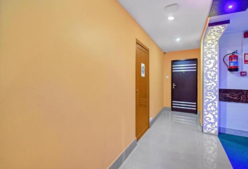 호텔 Oyo Tower Shanavi Inn