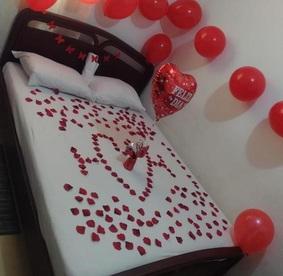 Отель Pacific Blue En Ladrilleros