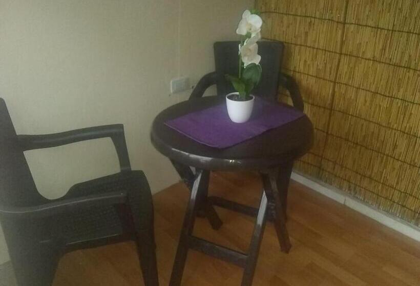 Отель Pacific Blue En Ladrilleros