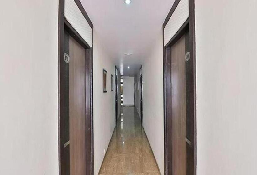 Szálloda Raajpath, Vadodara