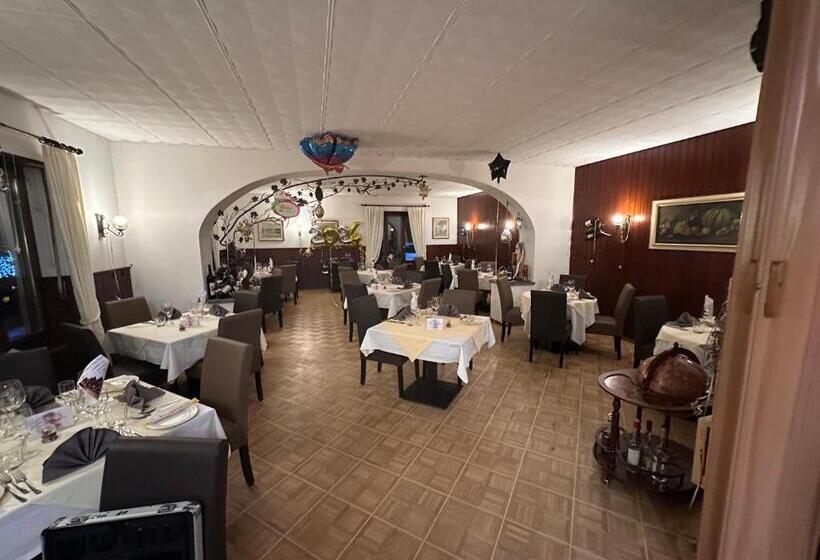 فندق Ristorante B&b Gambarogno