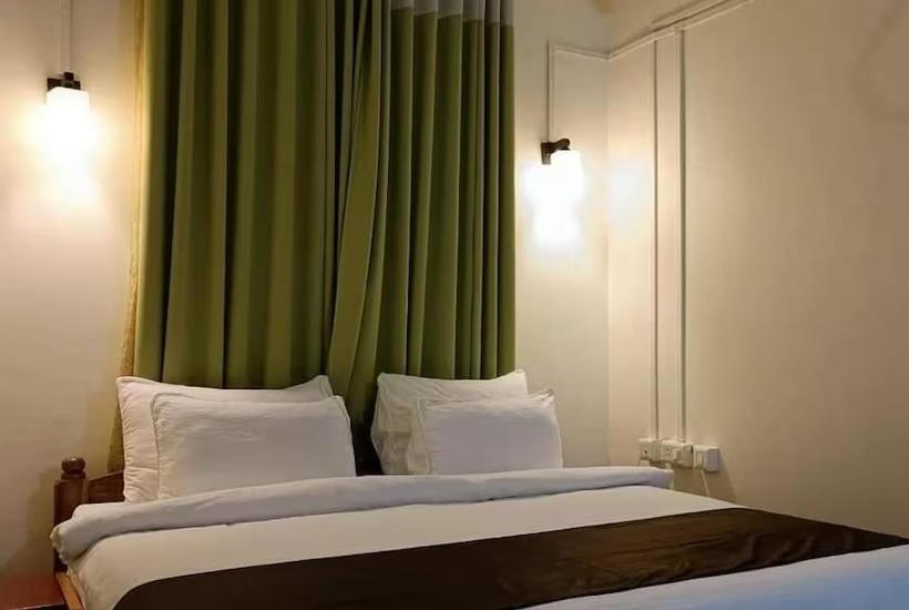 فندق Shoolin Wood