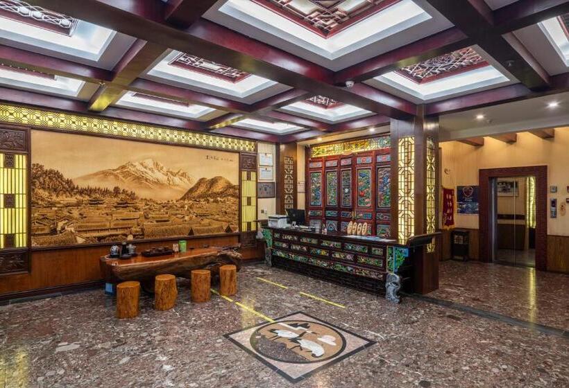 בית מלון כפרי Snow Mount Inn