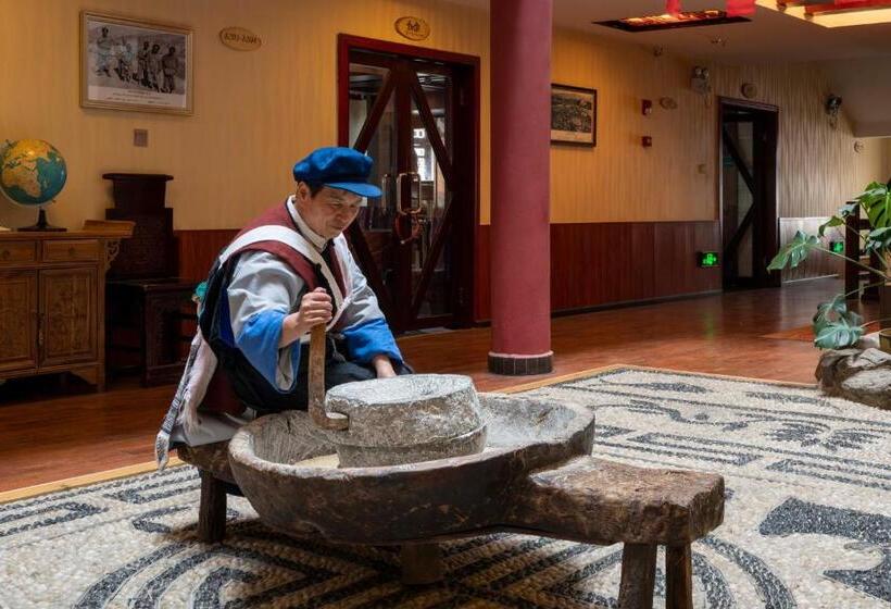 בית מלון כפרי Snow Mount Inn