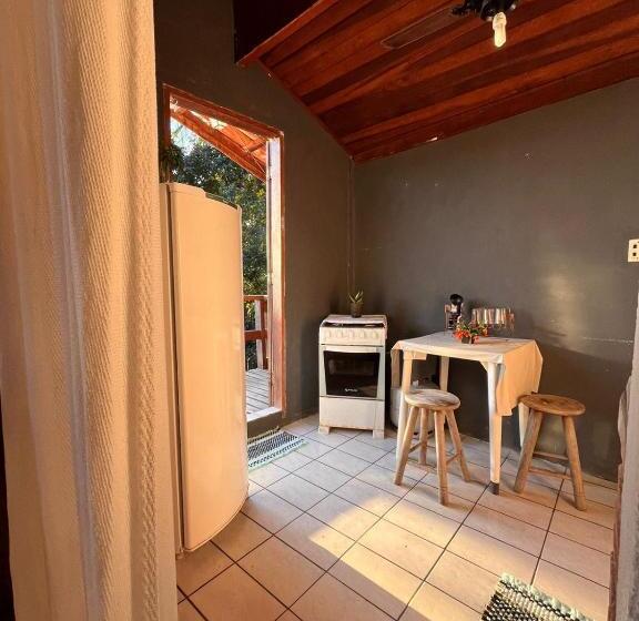 Пансион Beira Mar Chalé Portinho