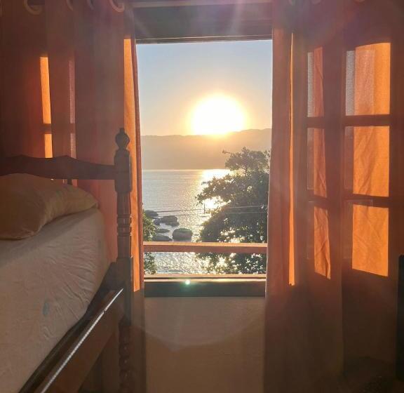 Пансион Beira Mar Chalé Portinho