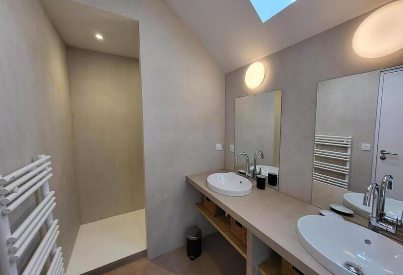 פנסיון Les Maisons De Jeanne