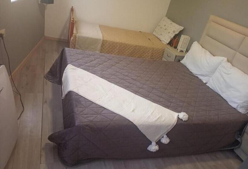 پانسیون Malak Tingis