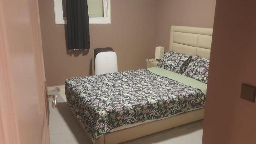 پانسیون Malak Tingis