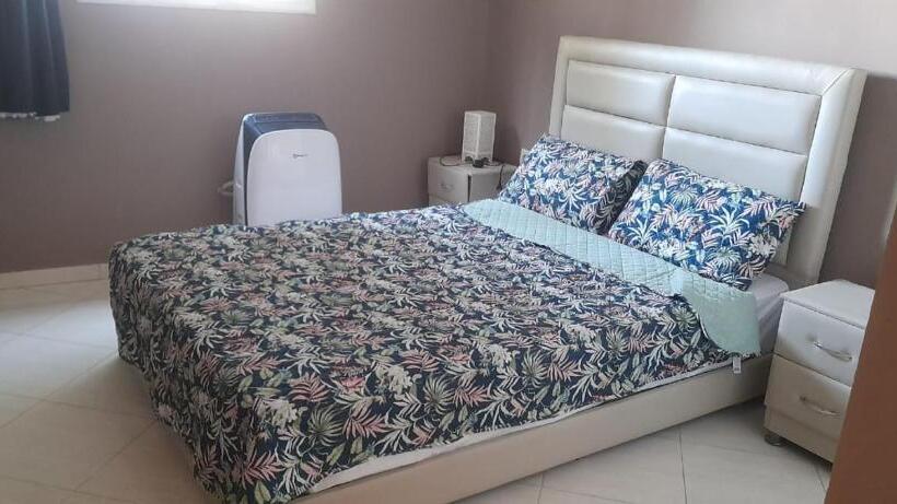 پانسیون Malak Tingis