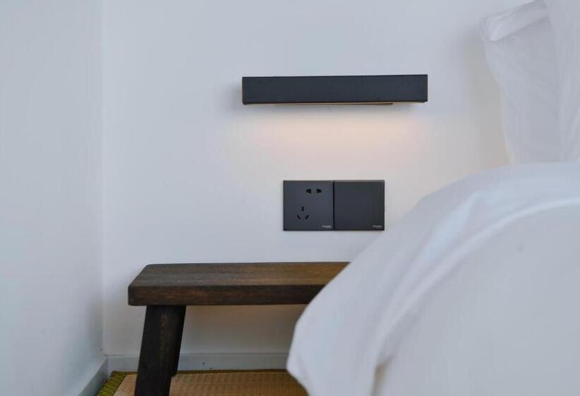 פנסיון The Habitat Villa