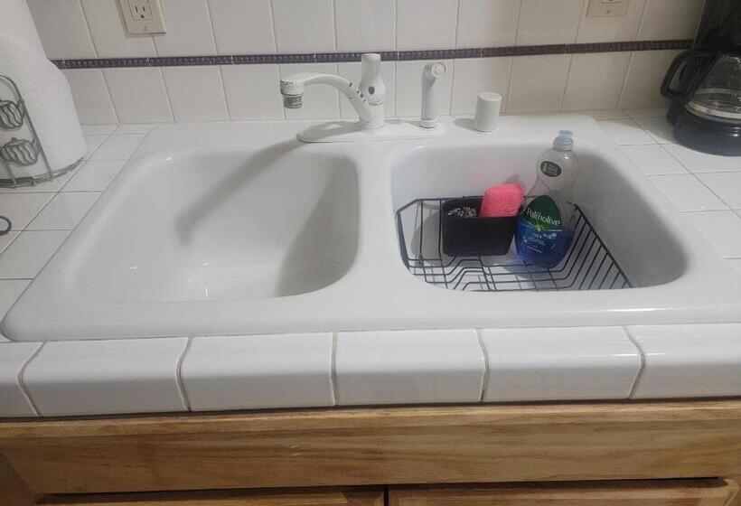 بنسيون Villa Juan # 1