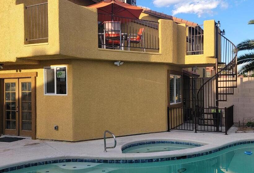 بنسيون Villa Juan # 1