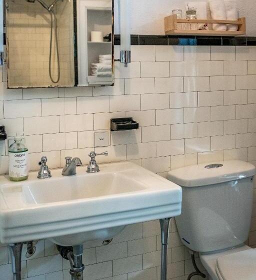 ユースホステル Au Loup, Maison élégante