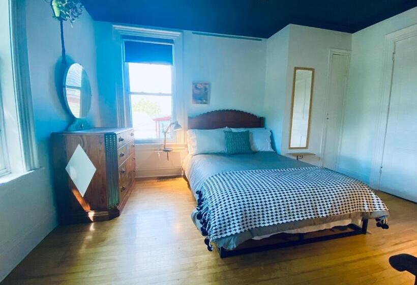 ユースホステル Au Loup, Maison élégante