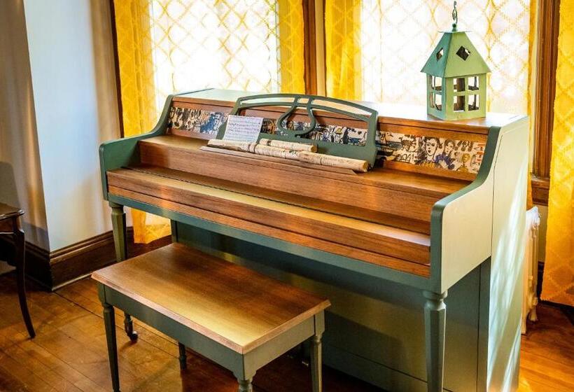 ユースホステル Au Loup, Maison élégante