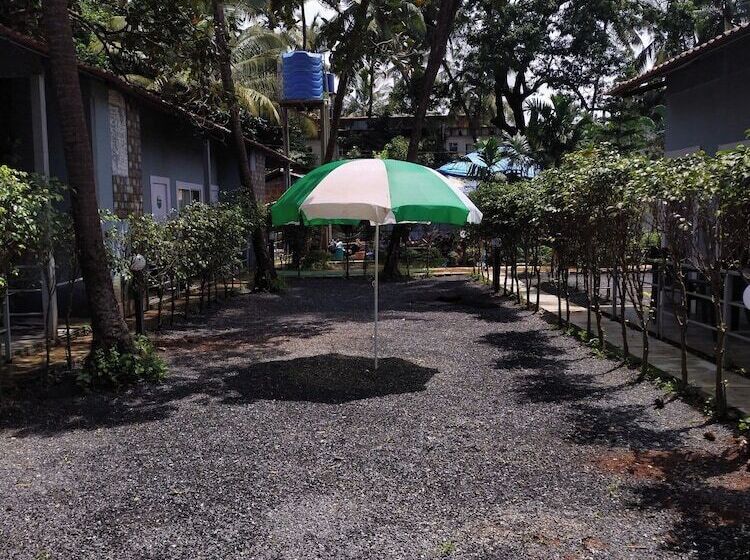 فندق صغير Jungle By Sturmfrei Morjim