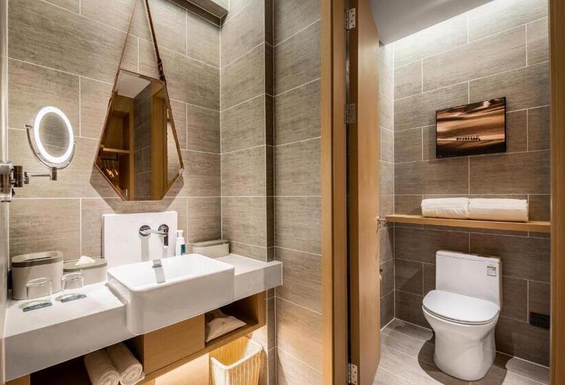 Atour Hotel Chifeng Hongshan Sport Center