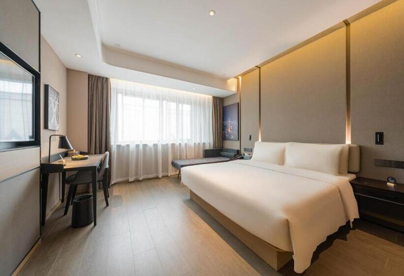 Atour Hotel Quzhou Nankong